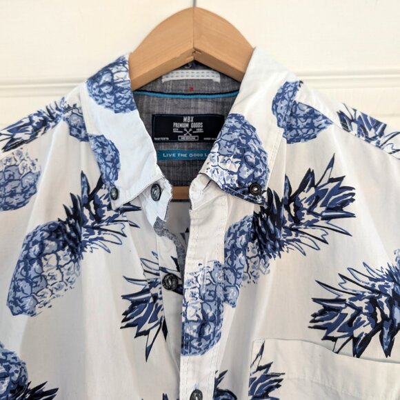 Pineapple short sleeve button down shirt blue size medium - Picture 2 of 15